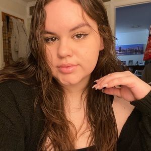 Meet your Posher, Priscilla